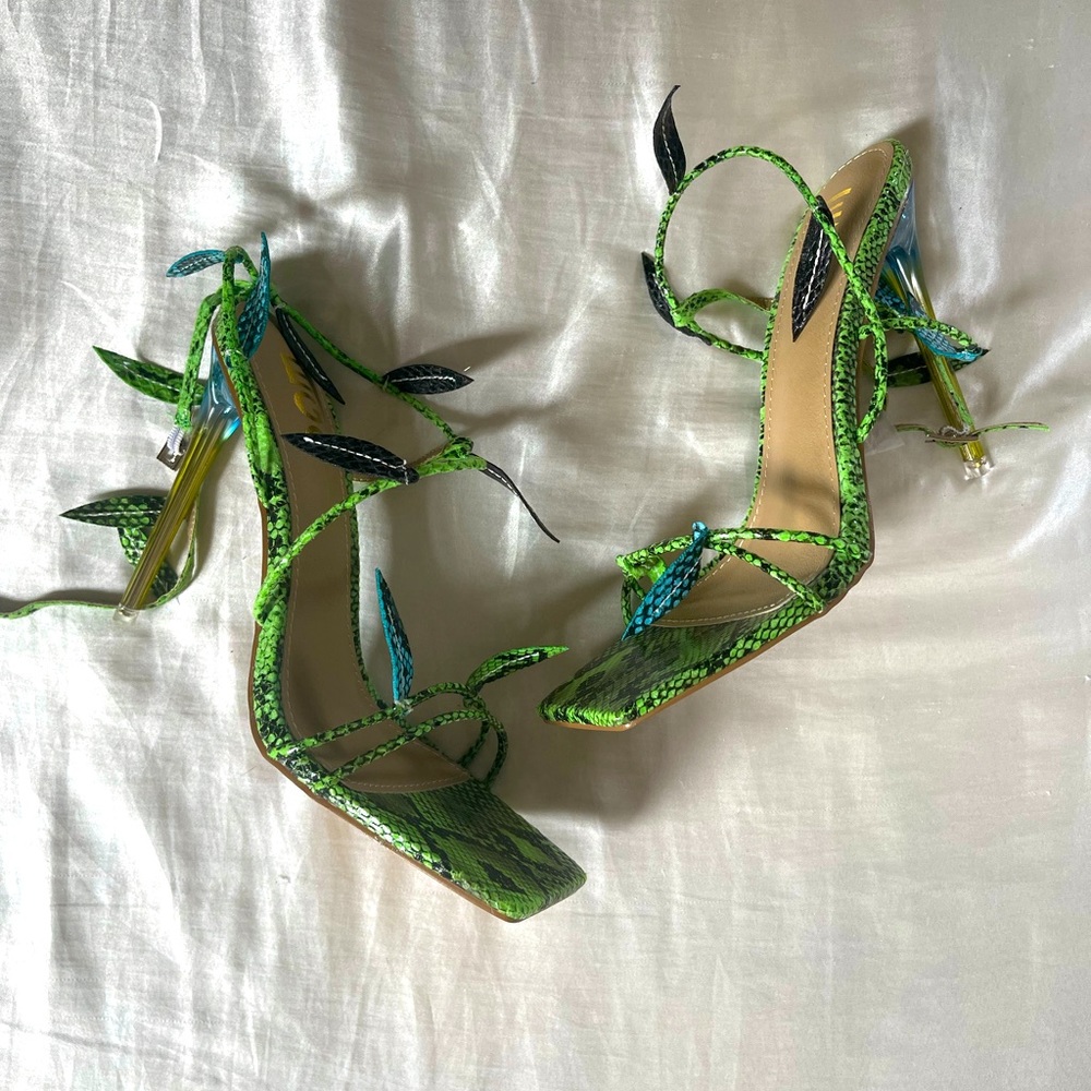 Green Leaf Wrap Heels!
